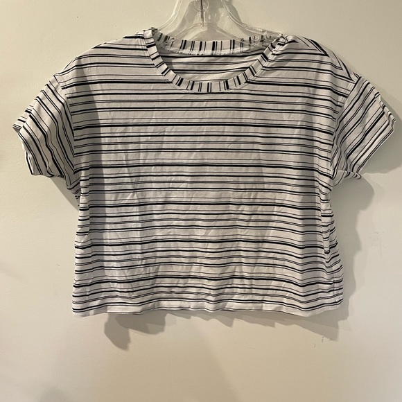 Cate’s Tee - Picture 5 of 7